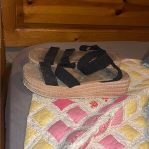 Black Strappy Platform Sandals with Natural Jute Sole